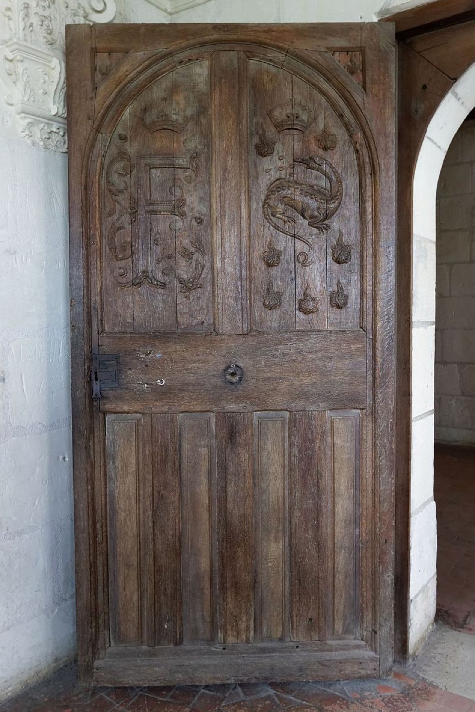 chambord_door