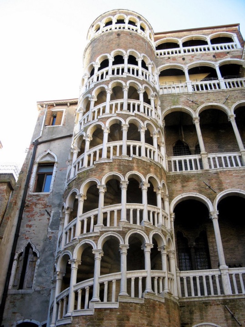 contarini_del_bovolo_venice
