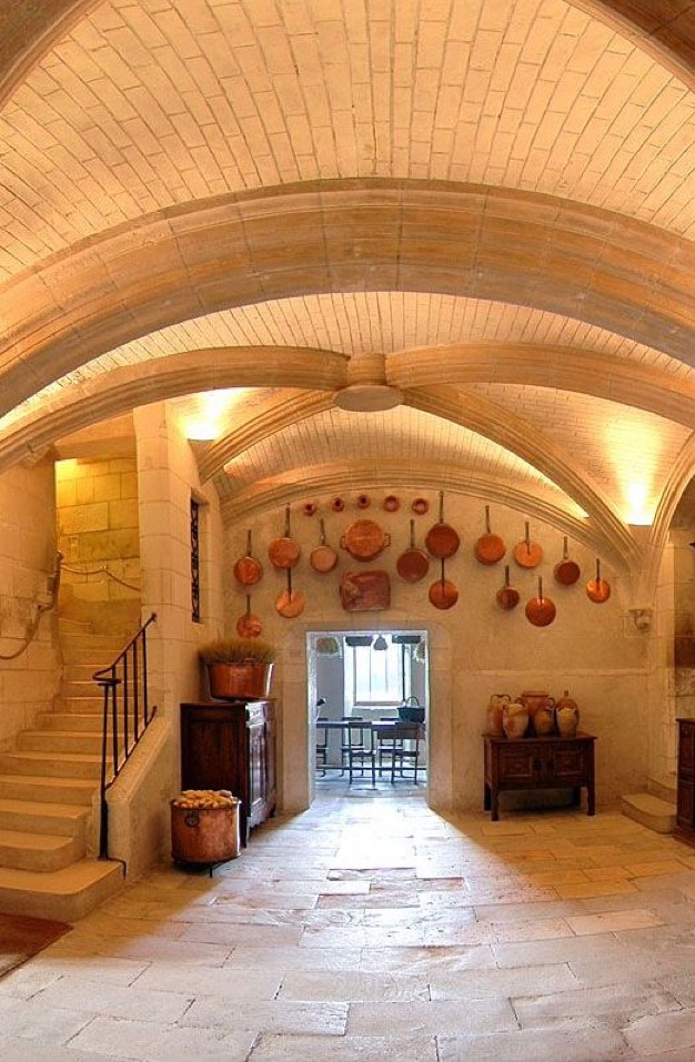 chenonceau_kitchen_one