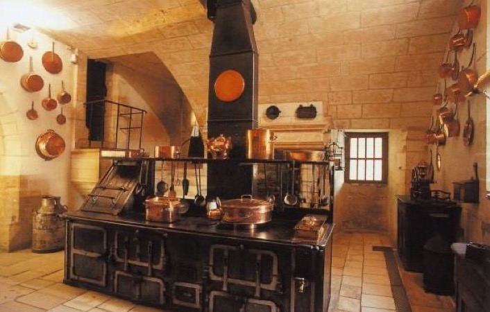 chenonceau_kitchen_three