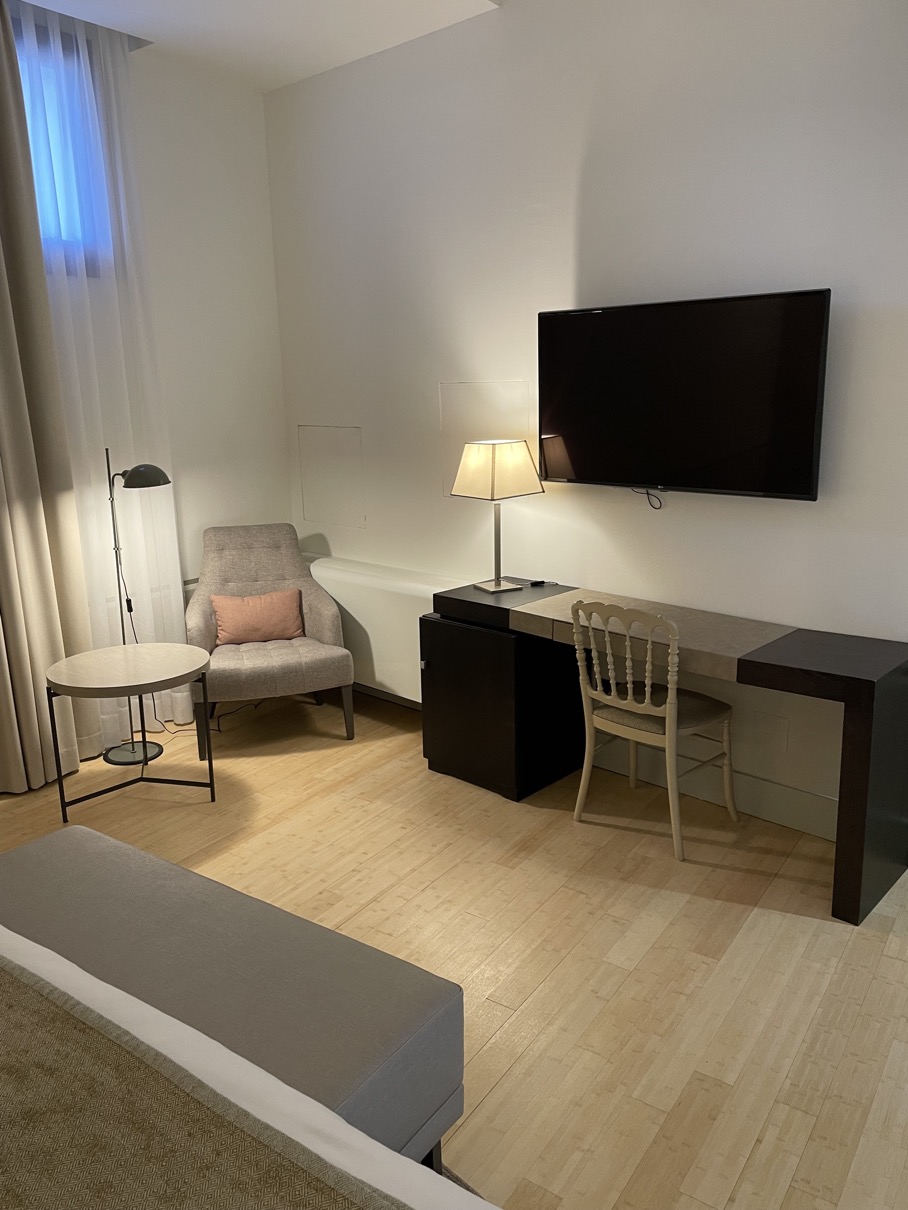 Hospes Upstairs Facilities