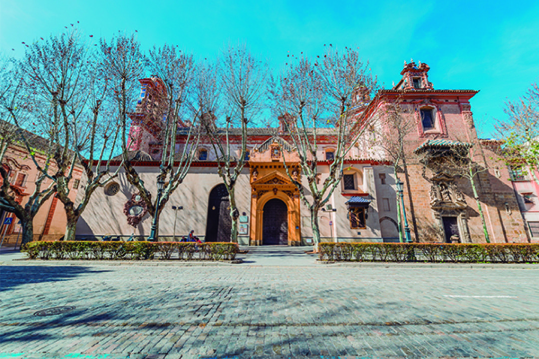 Facade Iglesia de la Magdalena
