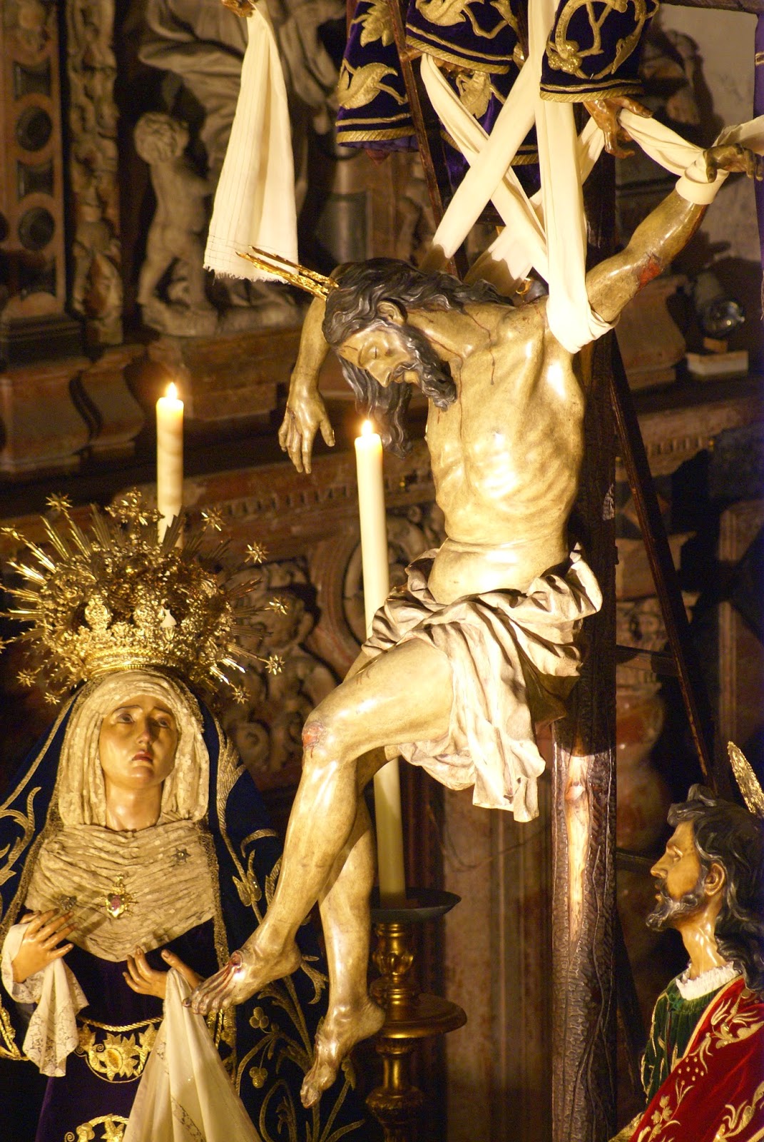 Sagrado Descendimiento y Quinta Angustia