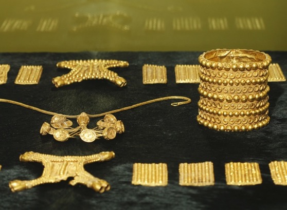 El Carambolo Collection