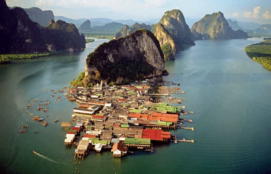 Floating Village