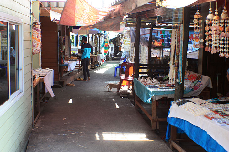 Market 2