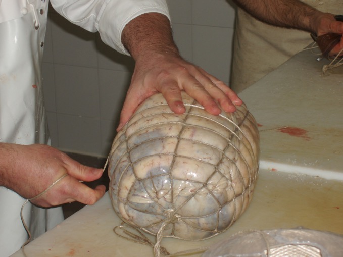 Culatello Wraping
